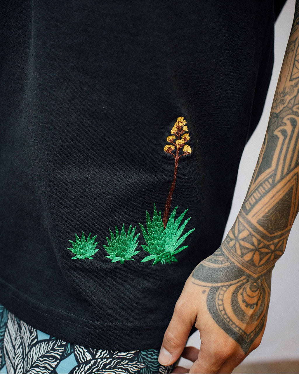 PREVENTA Maguey - Black Canvas 02: Soy de México -  Oversized Heavy Weight