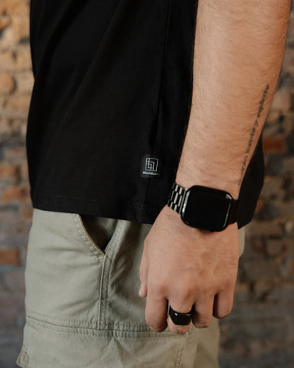 Playera Negra Cuello Redondo Classic Fit
